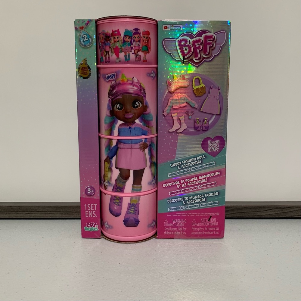 BFF by Cry Babies Jassy Fashion Doll-New